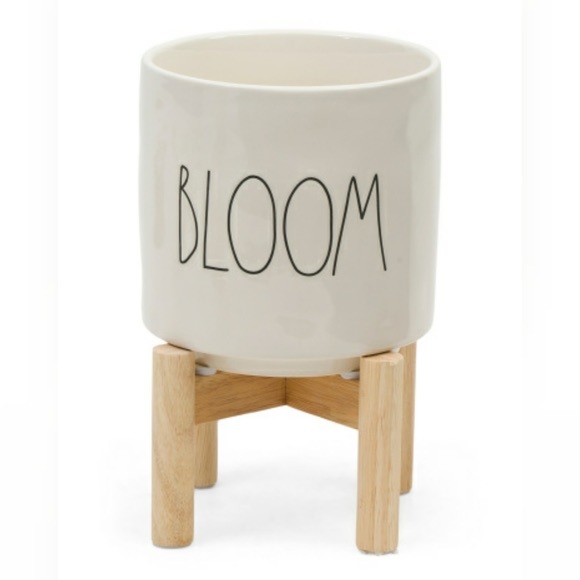 Rae Dunn bloom planter with stand new without tags